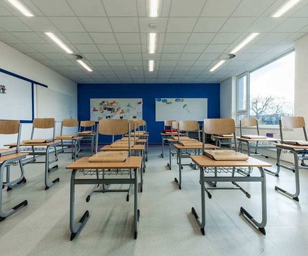 Realizace malířských prací — detail stěny